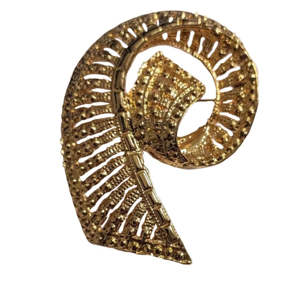 Vintage Open Work Shell Shape Textured Geometric … - image 1